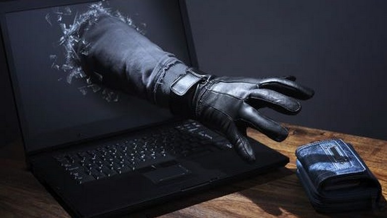 آیا شرط‌ بندی اینترنتی جرم است؟