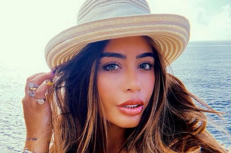 رافائلا سانتوس