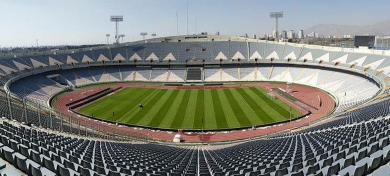 کدام استادیوم های ایرانی چمن مصنوعی دارند؟ 