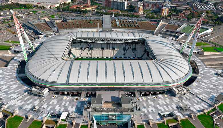 استادیوم یوونتوس آرنا کجا قرار دارد؟ 
